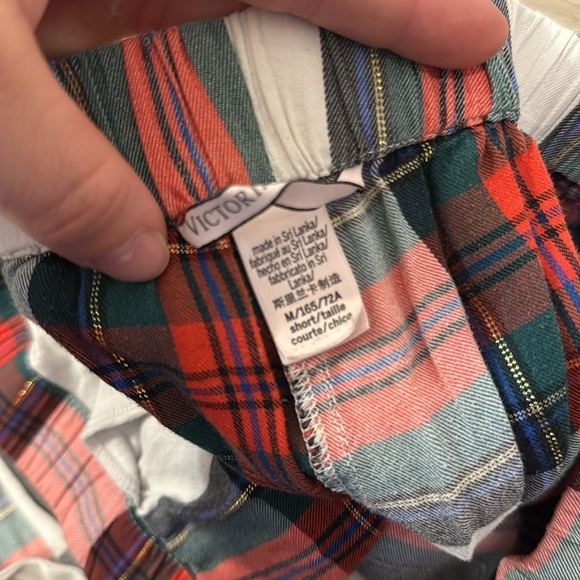 Victoria's Secret Plaid Pajama Bottoms in White Red Green - Medium Short - Picture 2 of 3